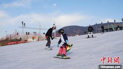 青海：春节假期实现旅游总收入超14亿元