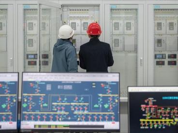 国内首条双流制式轨道线路全线“电通”