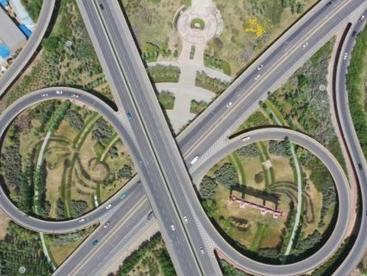 青海高速公路突破4100公里 实现所有市州通高速