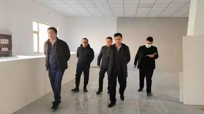 鄯善县委副书记、县长尼加提·尼亚孜赴县电子商务公共服务中心检查指导工作