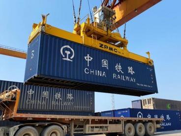 RCEP生效带动跨境物流 中越班列运送货物同比增八成