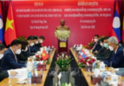 越南首都与老挝首都加强合作