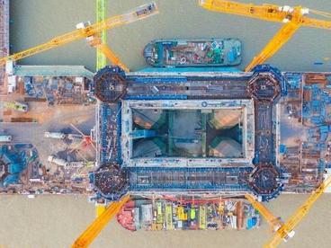 世界在建最大跨度公铁两用斜拉桥建设取得新进展