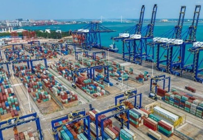 海南：今年启动洋浦集装箱码头扩建工程