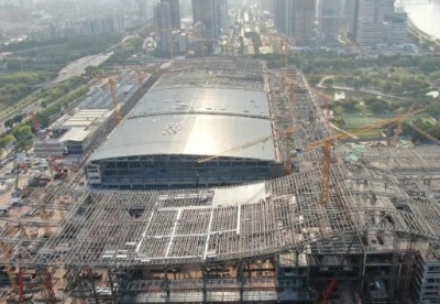 广交会展馆四期项目钢结构工程全面封顶