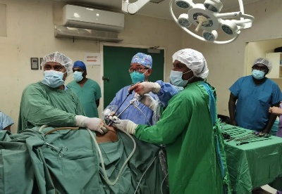 中巴新微创外科中心之路，我们一直在前行 ——记第11批援巴新中国医疗队成功实施巴新首例复杂上尿路腹腔镜手术