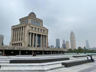 武汉加快推进百里长江生态廊道建设