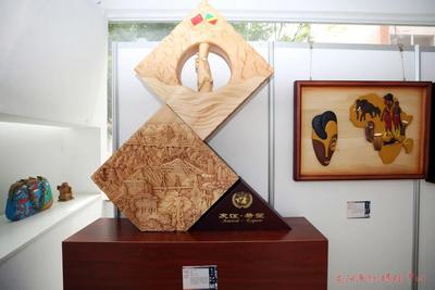 “非常铸木”！广厦大学非洲留学生作品展开展