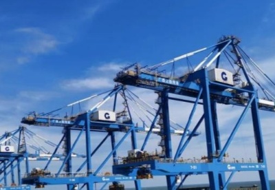 全国首个海铁联运自动化集装箱码头通过竣工验收