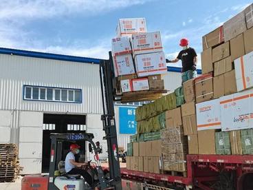 探访乌鲁木齐大型国际物流园：“物”从全国来 “流”到四海去