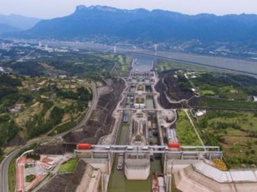 三峡枢纽半年通过量创历史新高