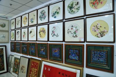 河北定兴：巧手银针绣出致富新“画卷”