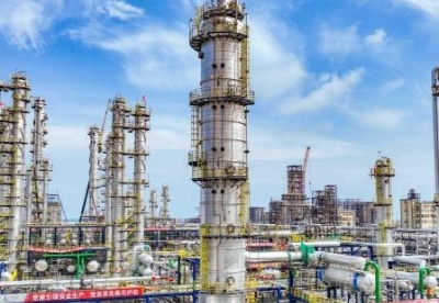 海南自贸港重点工程海南炼化百万吨乙烯项目中期交工