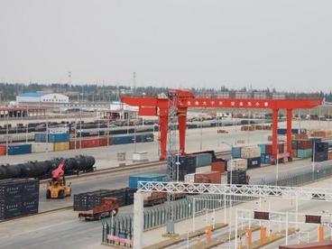 兰州新区十年蝶变：“陆海空”深耕通道经济拓国际朋友圈