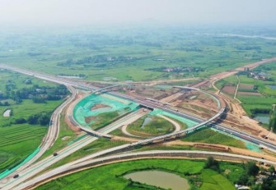 河南今年14个高速公路项目将建成通车