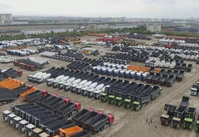 今年前7月新疆霍尔果斯口岸出口商品车同比增长逾一倍