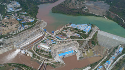 中巴经济走廊建设示范工程迈入新阶段