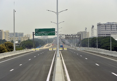 孟加拉国首条高架快速路通车改善达卡交通