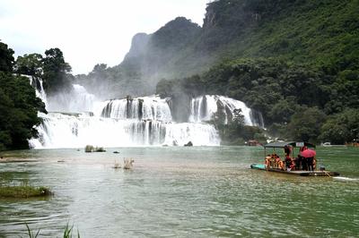 中国首个跨境旅游合作区落户广西 跨境文旅“大有可为”