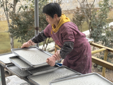 安徽东至：年糕飘香年味浓