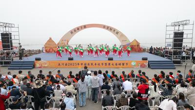 以“蟹”为媒庆丰收  安徽五河县第七届螃蟹节开幕