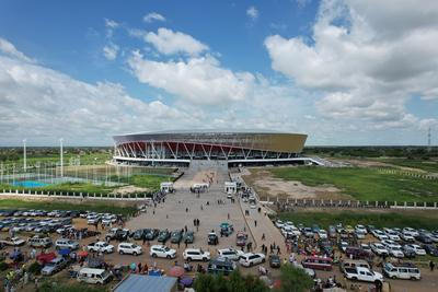 在非援建体育场见证当地体育事业发展