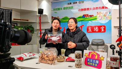 安徽固镇石湖乡：“小小直播间”助农扶农  助力和美乡村建设