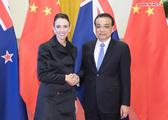 Chinese premier holds talks with New Zealand PM to boost cooperation 