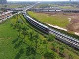 Colombian, Chinese firm sign contract on commuter train construction 