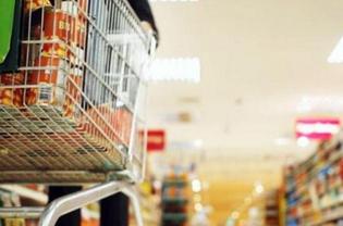 Thailand's consumer confidence tumbles to a record low in March