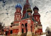 Russian FM says Russia-China ties continue to be strengthened
