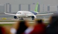 China's air transport market reports negative growth in January