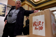21 countries donate medical supplies to China: spokesperson