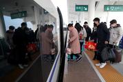 China issues guideline on resuming work, production amid epidemic control