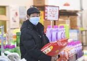 Economic Watch: China's consumption gathers steam amid epidemic gloom