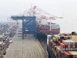 World's biggest container ships debut at Port of Xiamen