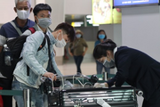 Vietnam halts visa-free travel for Britain, 7 EU countries