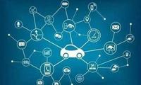 "Smart cars" on "smart roads", 5G IoV nets two trillion-yuan industries