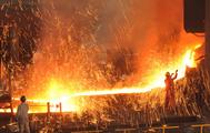 China's crude steel output down 1.7 pct in March