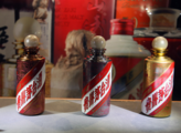 China's top liquor brand Moutai's net profit surges in 2019 