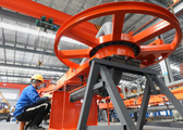 China to redouble efforts in resuming work, production to maintain stability in employment, livelihood