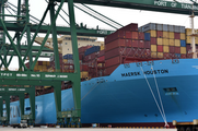 Tianjin leads China in aircraft, ship leasing