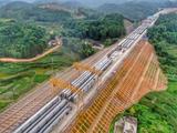 China's investment in highways, waterways grows in Jan.-May