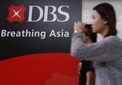 China grants foreign banks access to fund custody business