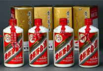 China's leading liquor producer reports H1 profits 