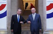 China, France vow to uphold multilateralism