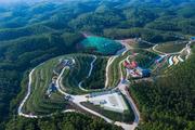 Across China: Impoverished village turns into valley of flowers