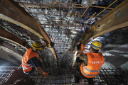 China-Laos railway holes all 75 tunnels