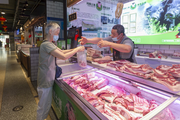Hog prices in China edge up in late August