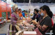 China-ASEAN food fair showcases local specialties